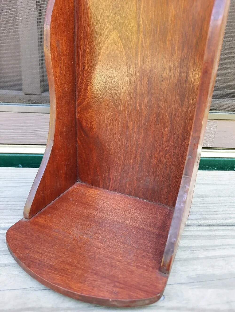 Handcrafted Cottage Cabin Farmhouse Wood Curved Wall Sconce Candle Vase Shelf